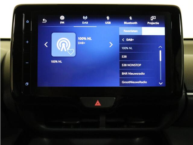 Toyota YARIS Cross 1.5 Hybrid Dynamic Limited , Stoelverwaming , Parkeersensoren voor en achter NAVI