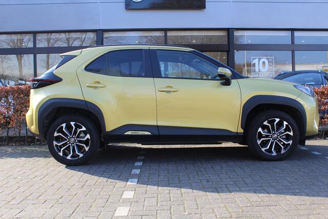 Toyota YARIS Cross 1.5 Hybrid Dynamic Plus | Rijklaar | Panoramadak | Head Up | Keyless | Apple/Android | Stoel-/stuurverwarming