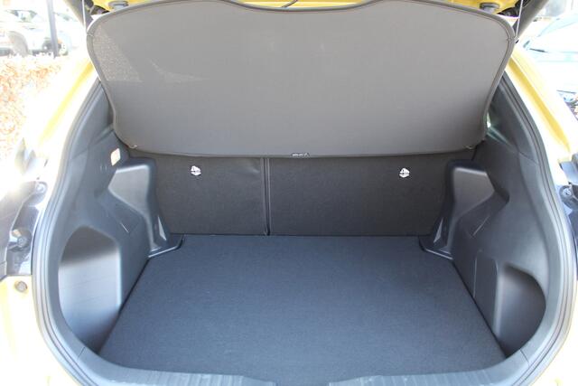 Toyota YARIS Cross 1.5 Hybrid Dynamic Plus | Rijklaar | Panoramadak | Head Up | Keyless | Apple/Android | Stoel-/stuurverwarming