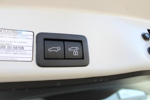 Toyota YARIS Cross 1.5 Hybrid Dynamic Special | Rijklaar | Keyless | Head Up | Elek achterklep | Navi | Camera | Apple/Android | Stoel-/Stuurverwarming