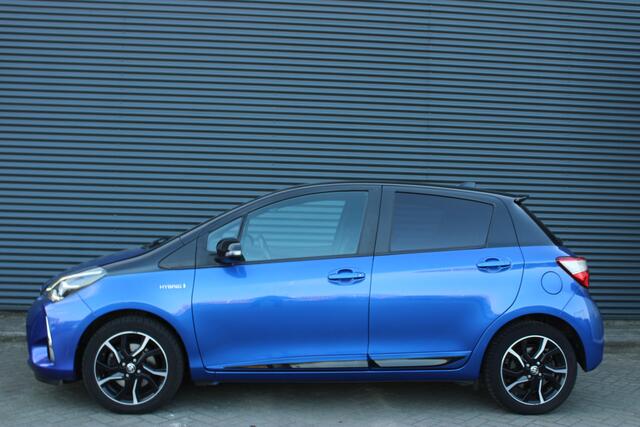Toyota YARIS 1.5 Hybrid Bi-Tone Navigatie Camera Lane-Assist