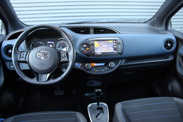 Toyota YARIS 1.5 Hybrid Bi-Tone Navigatie Camera Lane-Assist
