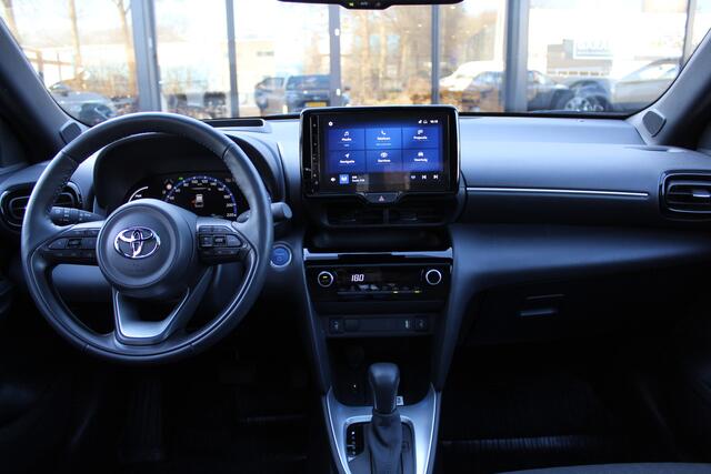 Toyota YARIS Cross 1.5 Hybrid Dynamic | Rijklaar | Pano | HUD | Elek achterklep | Stoel/Stuur-verwarming | Apple/Android