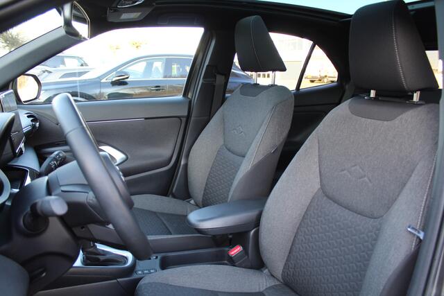 Toyota YARIS Cross 1.5 Hybrid Dynamic | Rijklaar | Pano | HUD | Elek achterklep | Stoel/Stuur-verwarming | Apple/Android