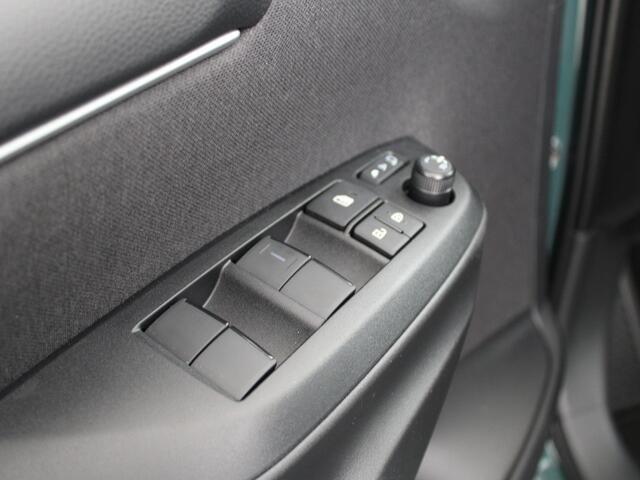 Toyota YARIS 1.5 Hybrid 115 Dynamic | Apple Carplay & Android Auto | Parkeercamera | *