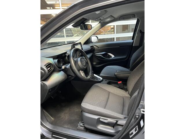 Toyota YARIS Cross 1.5 Hybrid Business