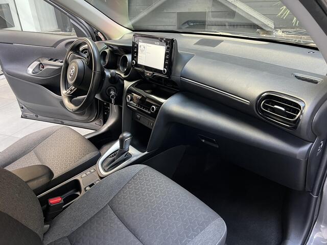 Toyota YARIS Cross 1.5 Hybrid Business