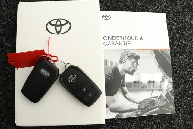 Toyota YARIS Cross 1.5 Hybrid Dynamic | Apple Carplay/Android Auto | Parkeercamera | Adaptieve Cruise-Control |