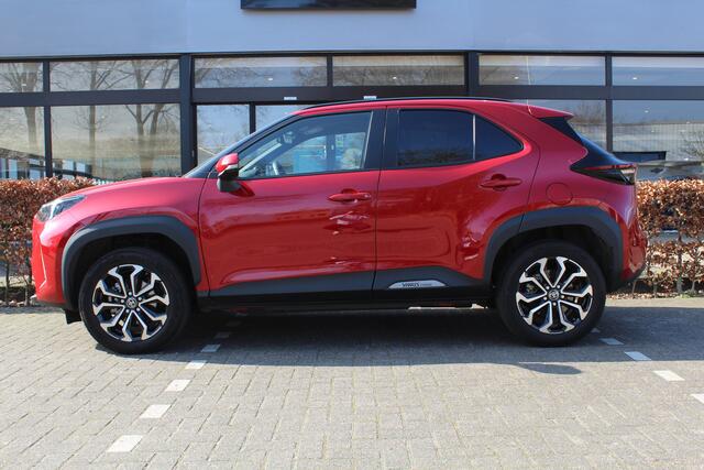 Toyota YARIS Cross 1.5 Hybrid Dynamic | Rijklaar | Keyless | Clima | Apple/Android | Navi | Cruise