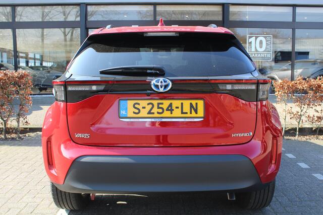 Toyota YARIS Cross 1.5 Hybrid Dynamic | Rijklaar | Keyless | Clima | Apple/Android | Navi | Cruise