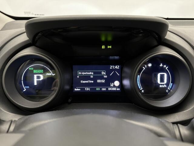 Toyota YARIS 1.5 Hybrid Dynamic Limited | Navigatie | Camera | Trekhaak | LM velgen | Dodehoek Ass. | Climate Control | Cruise Control Adaptief |