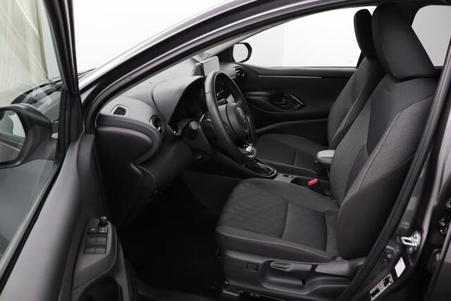 Toyota YARIS 1.5 Hybrid 115 First Edition | Keyless Entry | Zeer Zuinig | Nieuwste Model | Apple Carplay | Android Auto | Origineel NL |