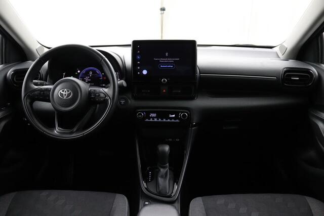 Toyota YARIS 1.5 Hybrid 115 First Edition | Keyless Entry | Zeer Zuinig | Nieuwste Model | Apple Carplay | Android Auto | Origineel NL |