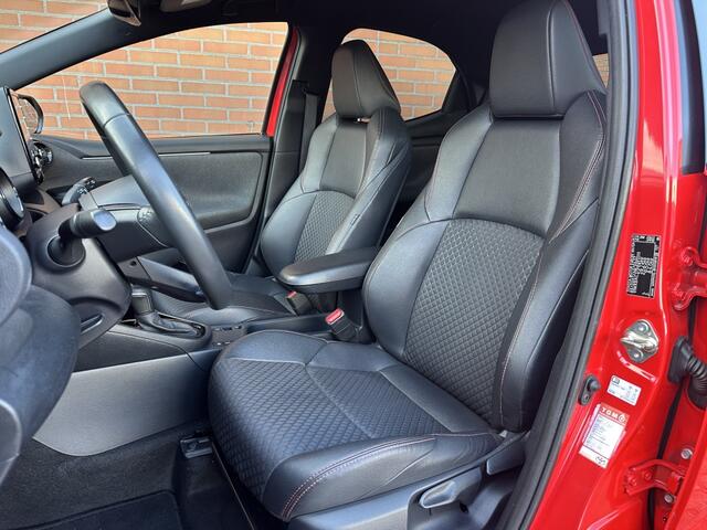 Toyota YARIS 1.5 Hyride Launch Edition Head Up Carplay JBL Half leder