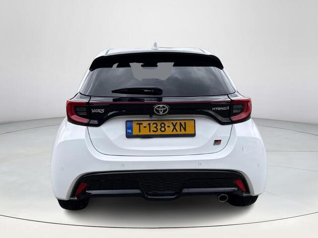 Toyota YARIS 1.5 Hybrid GR Sport **STOELVERWARMING/DODEHOEK DETECTIE/ KEYLESS**