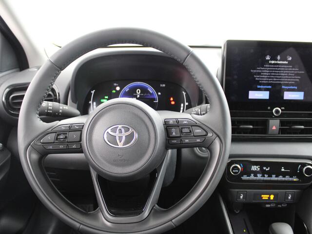 Toyota YARIS 1.5 Hybrid 115 Dynamic | Comfort Pack | Nu met ¤ 1.000,- inruilpremie! | Direct uit voorraad leverbaar |