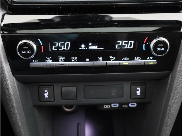 Toyota YARIS Cross 1.5 Hybrid 130 GR Sport *NIEUW* | DIRECT Leverbaar!