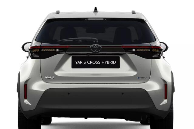 Toyota YARIS Cross 1.5 Hybrid 115 First Edition, ¤500,- Inruilpremie, Comfort Pack, BSM, Apple Carplay & Android Auto, Parkeersensoren voor & Achter, Stuur & Stoel verwarming