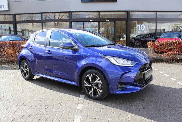 Toyota YARIS 1.5 Hybrid 115 Dynamic | Rijklaar | Nieuw uit vooraad | Comfort pakket| BSM | Apple/Android | Stoel-Stuur/verwarming