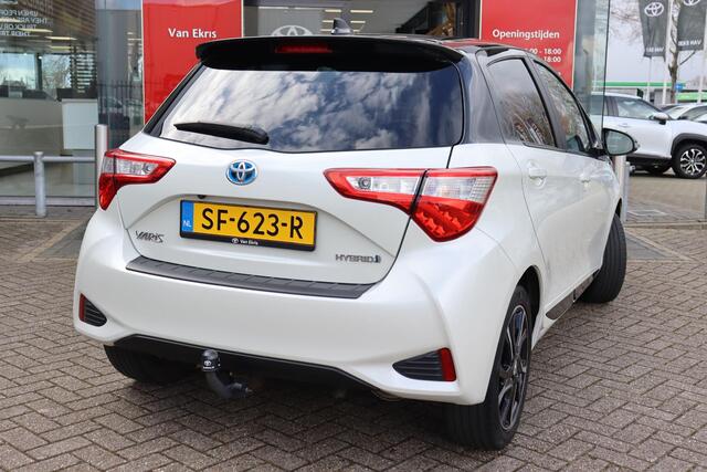 Toyota YARIS 1.5 Hybrid Bi-Tone
