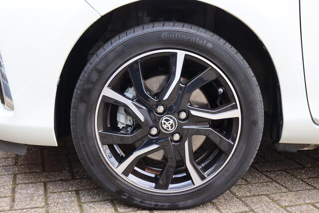 Toyota YARIS 1.5 Hybrid Bi-Tone