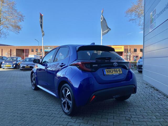 Toyota YARIS 1.5 Hybrid 115 First Edition Pack parking stoelverwarming