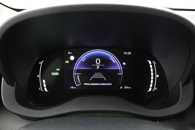Toyota YARIS 1.5 Hybrid 115 First Edition