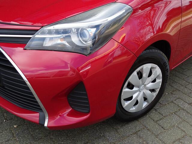 Toyota YARIS 1.0 VVT-i Business Plus CAMERA NAVI TREKHAAK