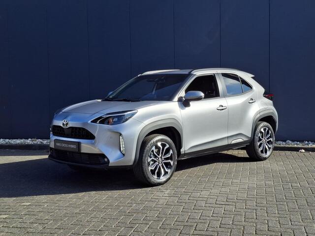 Toyota YARIS Cross 1.5 Hybrid 115 First Edition | Comfort-pack | PDC V+A | BSM | Keyless |