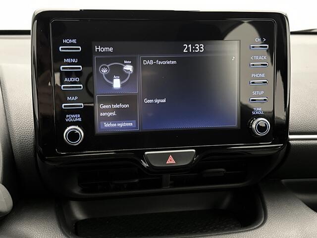 Toyota YARIS 1.5 Hybrid Dynamic | 1e Eigenaar | Dealer onderhouden | Nederlandse auto | Climate Control | Apple Carplay/Android Auto | Camera | LED |