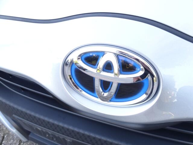 Toyota YARIS 1.5 Hybrid Active Automaat parkeercamera / Apple Carplay / Android Auto / Adaptieve cruise control / climate control / 10 jaar garantie / Toyota pechhulppas / Rijklaarprijs