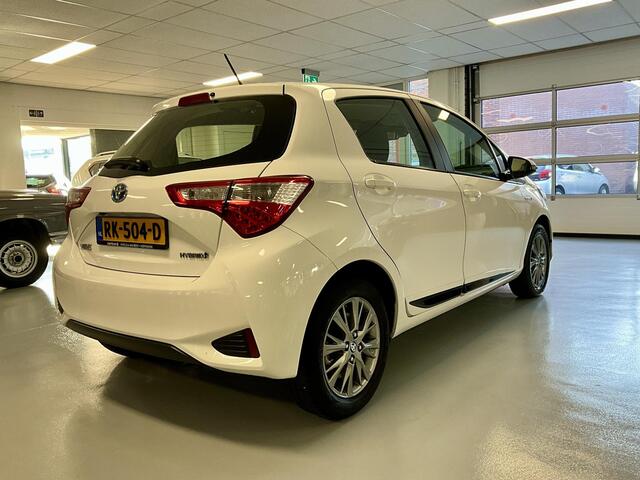 Toyota YARIS 1.5 Hybrid Design Automaat ** RIJKLAARPRIJS **