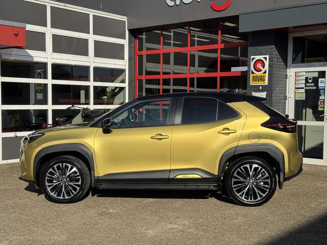 Toyota YARIS Cross Hybrid Adventure Limited 4x4 *4X4/HEAD UP/360CAMERA*