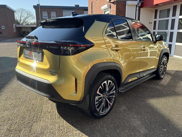 Toyota YARIS Cross Hybrid Adventure Limited 4x4 *4X4/HEAD UP/360CAMERA*