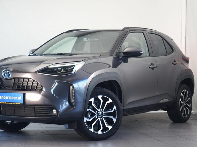 Toyota YARIS Cross 1.5 Hybrid 130 Executive | Dodehoekdetectie | Parkeersensoren Voor en Achter | Stuurwiel- En Stoelverwarming | Botsherkenning | Grootlichtassistent