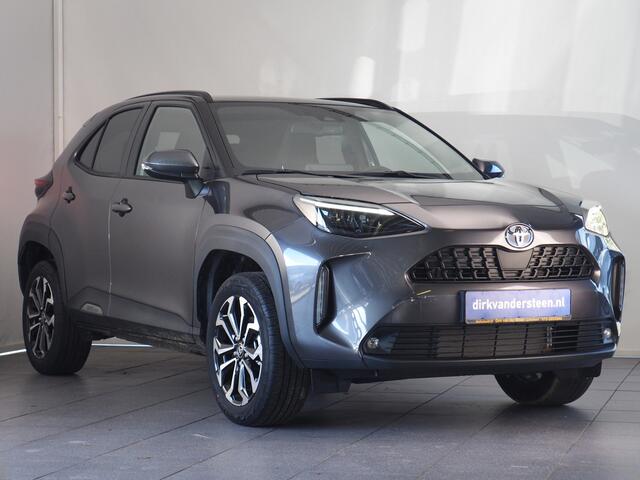 Toyota YARIS Cross 1.5 Hybrid 130 Executive | Dodehoekdetectie | Stuurwiel- En Stoelverwarming | Botsherkenning | Grootlichtassistent