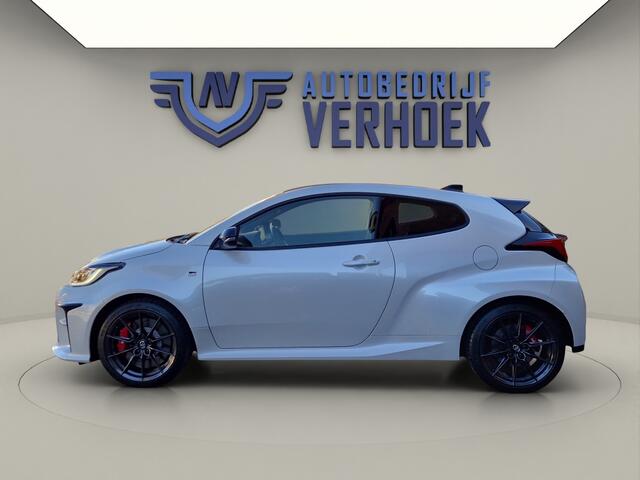 Toyota YARIS 1.6 GR Performance 261 PK - NL Auto! - Uniek