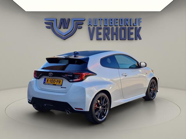 Toyota YARIS 1.6 GR Performance 261 PK - NL Auto! - Uniek
