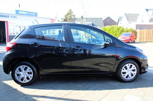 Toyota YARIS 1.5 VVT-i Active Automaat Unieke kilometerstand
