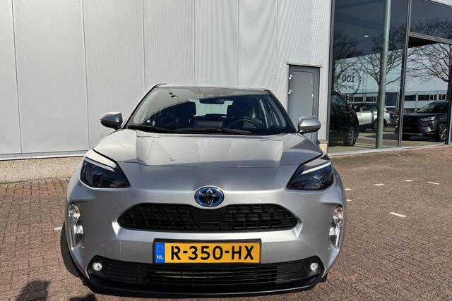 Toyota YARIS Cross 1.5 Hybrid AWD, Apple Carplay Android Auto Allseason banden, Camera