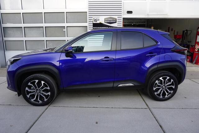 Toyota YARIS Cross 1.5 Hybrid 115 Business |Navi|Carplay|Camera|17 Inch|Stoel en stuurverwarming|