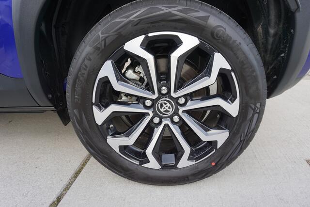 Toyota YARIS Cross 1.5 Hybrid 115 Business |Navi|Carplay|Camera|17 Inch|Stoel en stuurverwarming|