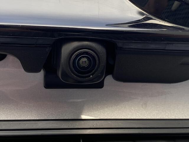 Toyota YARIS Cross 1.5 Hybrid Adventure Navigatie, Dodehoek detectie, Stoelverwarming, LMV, Apple CarPlay/Android Auto, Parkeersensoren voor & achter, Smart Key