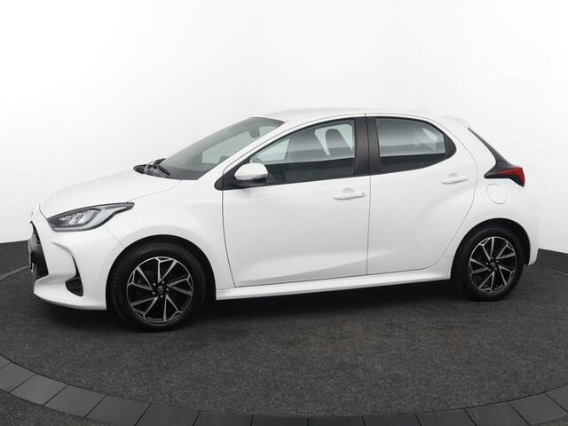 Toyota YARIS 1.5 VVT-i Dynamic | Airco | Keyless | Parkeercamera | Apple carplay |
