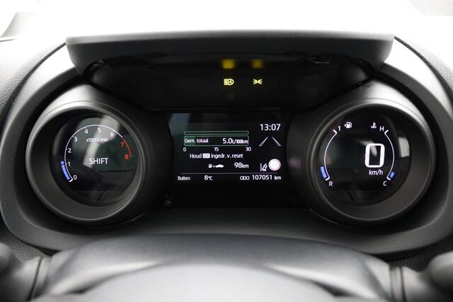 Toyota YARIS 1.5 VVT-i Dynamic | Airco | Keyless | Parkeercamera | Apple carplay |