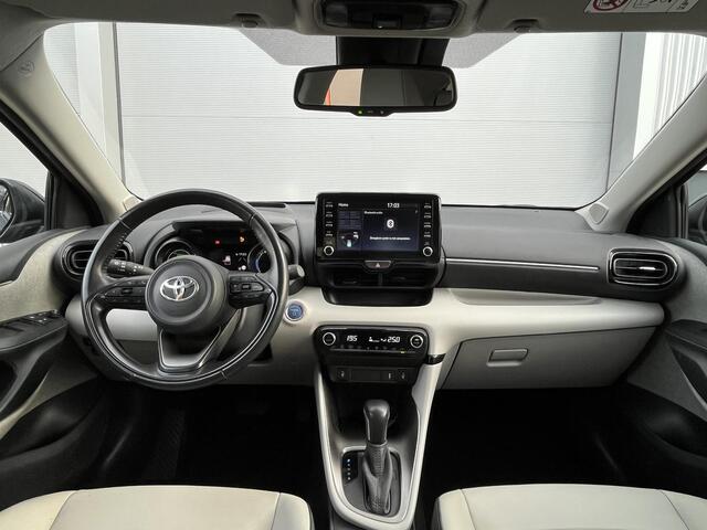 Toyota YARIS 1.5 Hybrid Executive , vol grijs leder, 27.000 km,