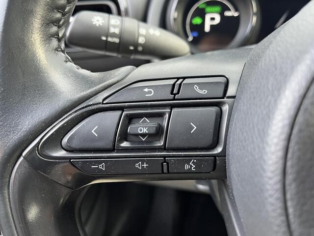 Toyota YARIS 1.5 Hybrid Executive , vol grijs leder, 27.000 km,