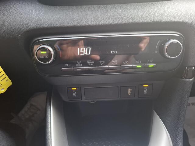Toyota YARIS 1.5 Hybrid Active Nieuw Model Navi/Camera