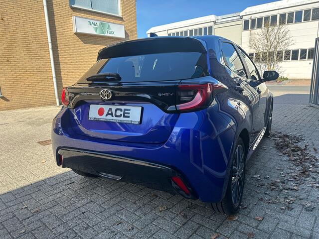 Toyota YARIS Executive Technology Plus