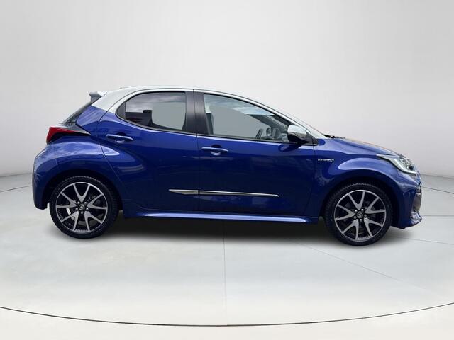 Toyota YARIS 1.5 Hybrid Bi-Tone | 06-10141018 Voor meer informatie